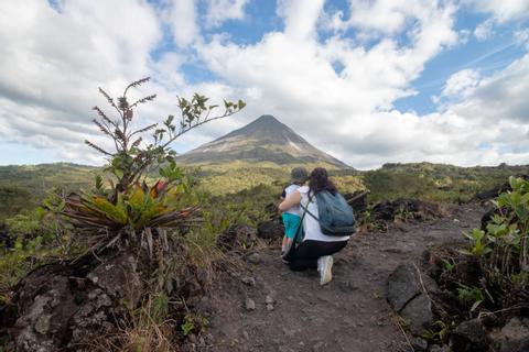 3 in 1 Hanging Bridges, Fortuna Waterfall and Volcano Hike